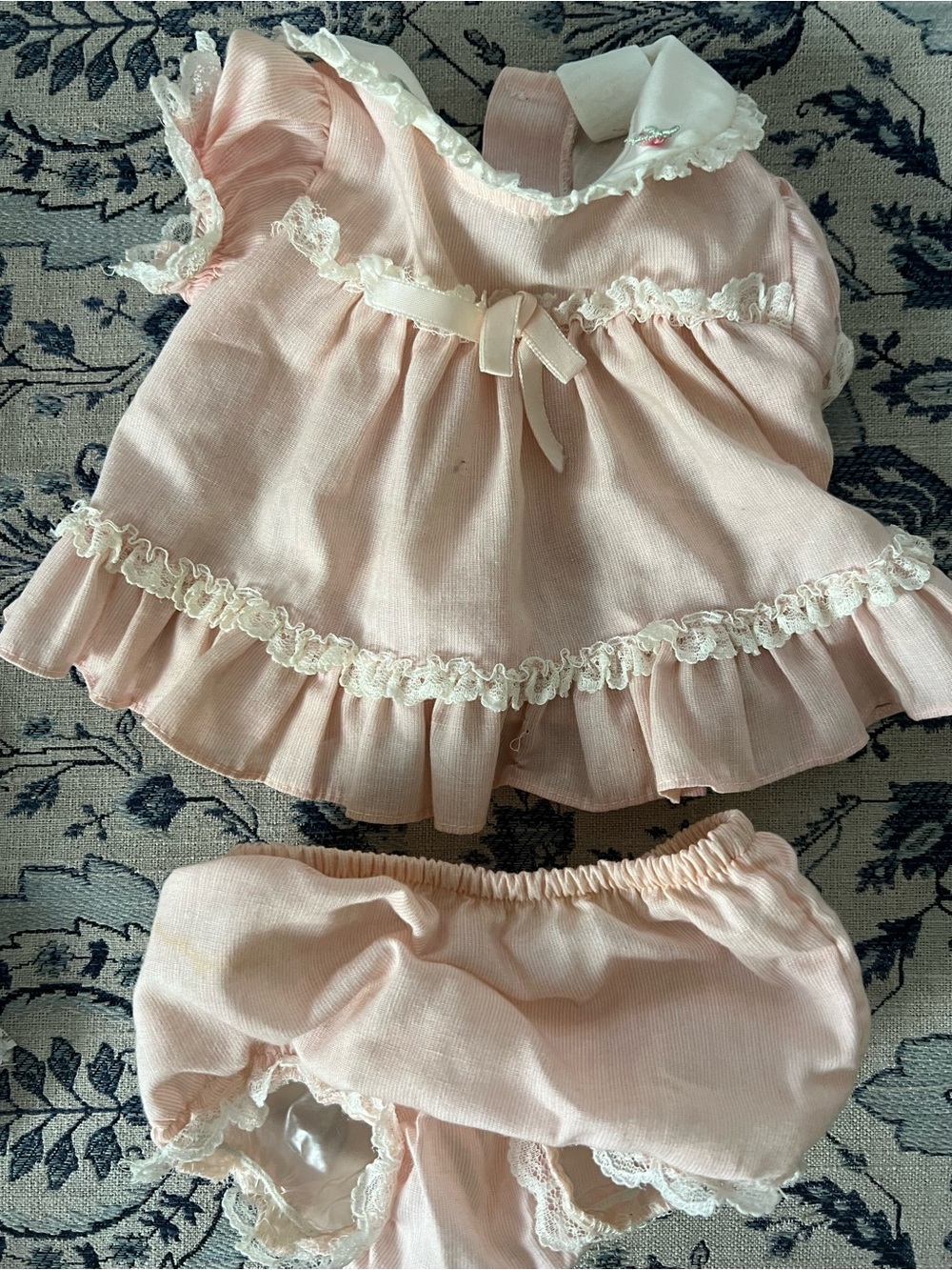 authentic vintage Cabbage Patch Kids doll outfit pink dress and bloomer set 2 pc